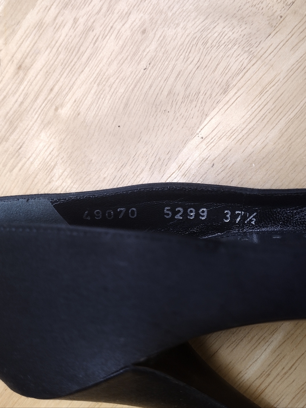 Vintage Yves Saint Laurent Pumps Heels Black 37.5 - Picture 5 of 10